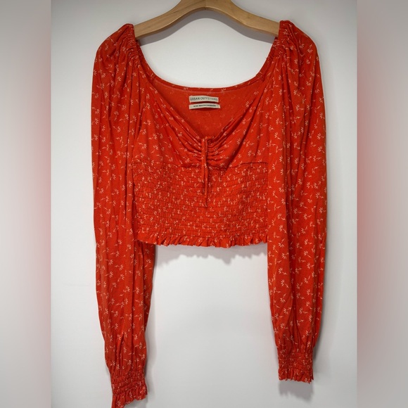 Urban Outfitters Orange Off Shoulder Crop Top Long Sleeve White Floral Sz M - Picture 1 of 9